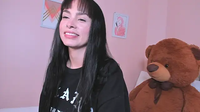 Snapshot of violeta_rodriguezz chatting on April 20, 2026, 5:05 pm violeta rodriguezz online show from April 20, 2026, 5:05 pm