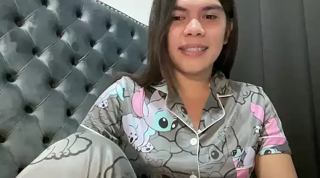 Snapshot of Mooree_naba chatting on February 2, 2025, 12:51 am Mooree naba online show from February 2, 2025, 12:51 am