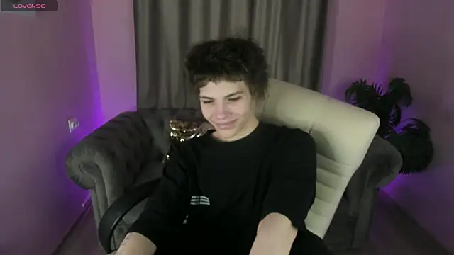 jeffry pinkman online show from February 11, 2026, 3:39 pm