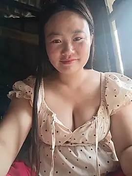 Snapshot of lisn-cute chatting on June 22, 2026, 1:07 am lisn-cute online show from June 22, 2026, 1:07 am