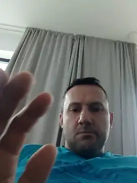 defaktor online show from February 8, 2026, 2:20 pm