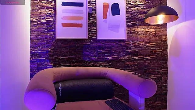 Snapshot of Celeste_Cole chatting on February 20, 2026, 11:54 am Celeste Cole online show from February 20, 2026, 11:54 am