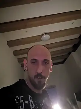 Ninfo920817 online show from April 26, 2026, 4:43 am