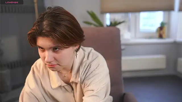 Snapshot of BelleHayton chatting on February 13, 2026, 4:30 am BelleHayton online show from February 13, 2026, 4:30 am