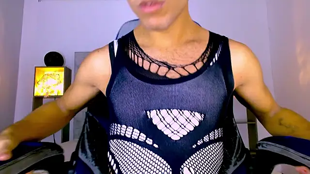 Snapshot of WilThePasive chatting on February 15, 2026, 12:58 pm WilThePasive online show from February 15, 2026, 12:58 pm