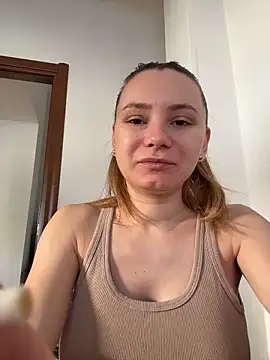 AlessiaandJay online show from April 25, 2026, 7:55 am