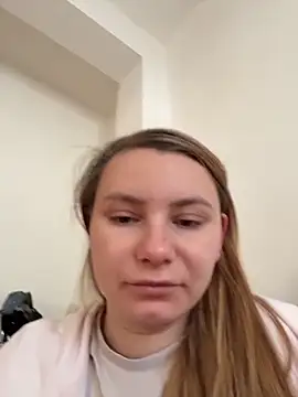 AlessiaandJay online show from April 27, 2026, 8:45 am