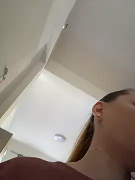 AlessiaandJay online show from May 12, 2026, 8:33 am