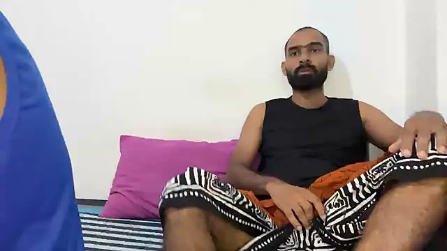DesiDaddyandSon online show from June 4, 2026, 2:50 am