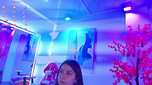 Chloe dolly online show from March 13, 2026, 11:17 am