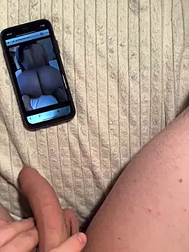 Snapshot of Donnydon776 chatting on February 14, 2026, 10:28 pm Donnydon776 online show from February 14, 2026, 10:28 pm