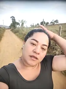 tania queen online show from March 3, 2026, 12:00 pm