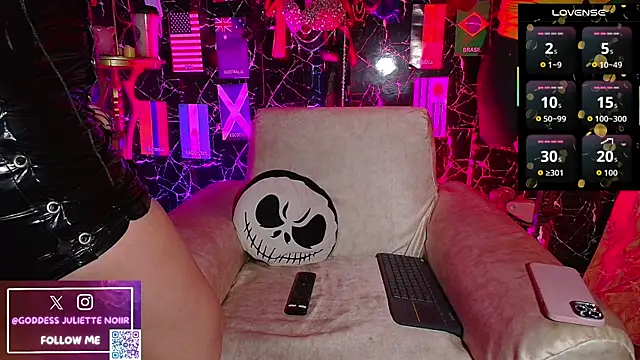 GoddessJulietteNoiir online show from July 8, 2026, 11:26 am