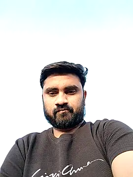 Snapshot of loyalboy_0052 chatting on April 11, 2026, 11:58 am loyalboy 0052 online show from April 11, 2026, 11:58 am