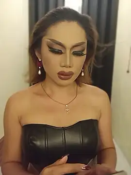 Snapshot of Victorias_DomWorld chatting on April 10, 2026, 2:06 am Victorias DomWorld online show from April 10, 2026, 2:06 am