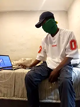 Snapshot of ZEEGOON chatting on February 20, 2026, 3:23 pm ZEEGOON online show from February 20, 2026, 3:23 pm