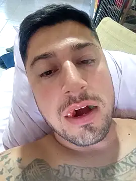 Snapshot of matt1804 chatting on February 10, 2026, 6:23 pm matt1804 online show from February 10, 2026, 6:23 pm