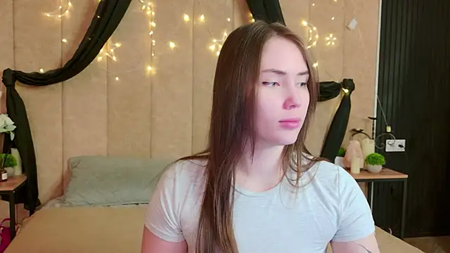 Arielle Vade online show from May 6, 2026, 5:25 am