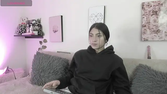 Snapshot of Alexaalove_1 chatting on February 15, 2026, 12:36 pm Alexaalove 1 online show from February 15, 2026, 12:36 pm