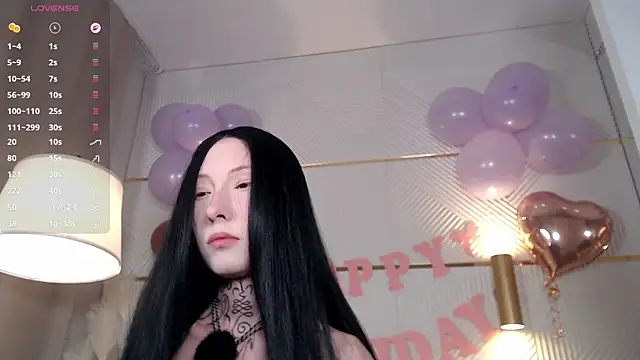 Snapshot of roxy_morrison_x chatting on July 6, 2026, 3:47 am roxy morrison x online show from July 6, 2026, 3:47 am