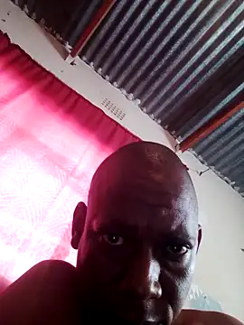 Snapshot of smallt98 chatting on February 16, 2026, 7:59 am smallt98 online show from February 16, 2026, 7:59 am