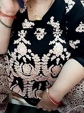 Simran 008 online show from February 27, 2026, 3:39 am