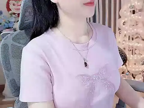 Agnelyn    online show from April 1, 2026, 2:58 pm