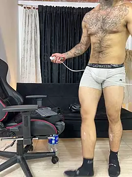 Benjii Carter1 online show from April 15, 2026, 2:07 am