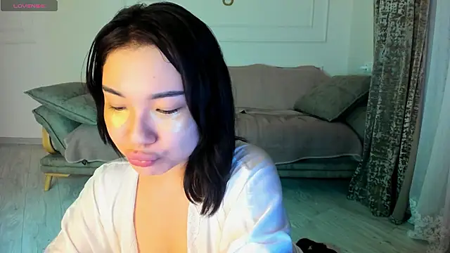 sexaxion lee online show from February 25, 2026, 3:27 am