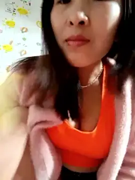 Ella lee18 online show from February 18, 2026, 2:51 am