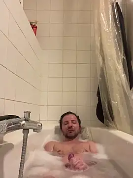 DeN strip online show from February 12, 2026, 5:30 pm