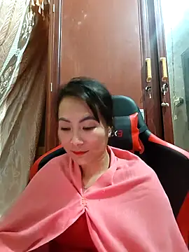 Snapshot of Aly_live chatting on February 21, 2026, 3:24 pm Aly live online show from February 21, 2026, 3:24 pm