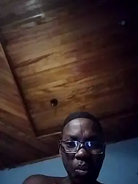 Snapshot of KINKYDOLL4U chatting on February 20, 2026, 2:41 am KINKYDOLL4U online show from February 20, 2026, 2:41 am