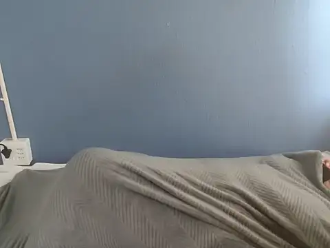 Sweet-Bella17 online show from February 13, 2026, 7:26 am