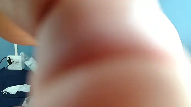 Sweet-Bella17 online show from March 24, 2026, 11:26 am