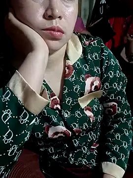 Snapshot of yun_2006 chatting on April 2, 2026, 1:47 am yun 2006 online show from April 2, 2026, 1:47 am