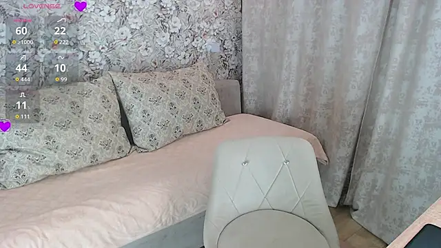 sex space  online show from May 20, 2026, 4:02 pm