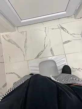 Snapshot of fenasixx chatting on March 3, 2026, 9:15 am fenasixx online show from March 3, 2026, 9:15 am