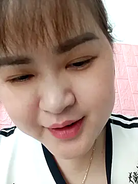 Snapshot of Kee-kimlee chatting on February 20, 2026, 4:20 am Kee-kimlee online show from February 20, 2026, 4:20 am