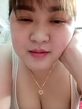 Snapshot of Kee-kimlee chatting on March 2, 2026, 5:08 am Kee-kimlee online show from March 2, 2026, 5:08 am