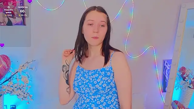 MmollyMay online show from February 11, 2026, 10:09 am