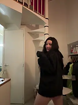 Mis-Elisa96 online show from March 9, 2026, 9:52 pm