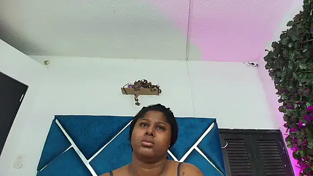 AlexaRousse4u online show from April 1, 2026, 2:12 am