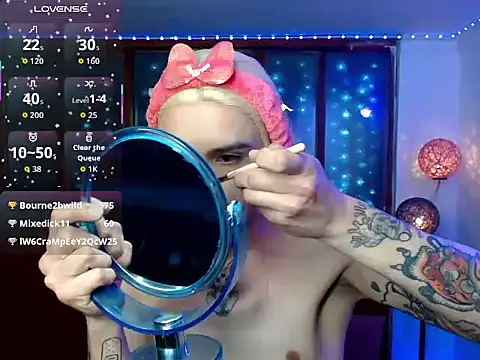 DanniHotBoy02 online show from March 13, 2026, 11:22 pm