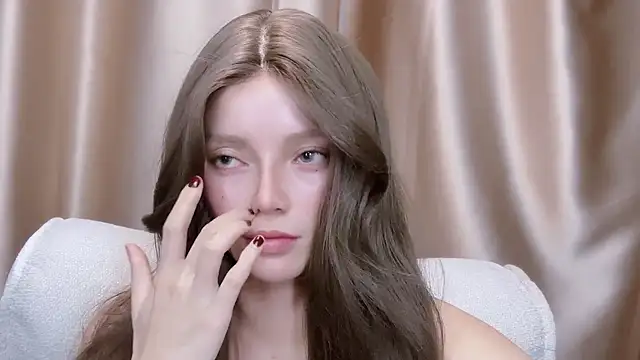 Snapshot of audience114 chatting on February 18, 2026, 12:23 pm audience114 online show from February 18, 2026, 12:23 pm