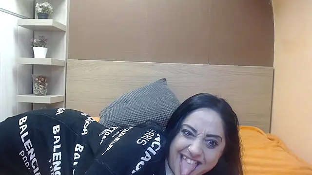 PinkyTwerkyX online show from February 9, 2025, 4:36 am