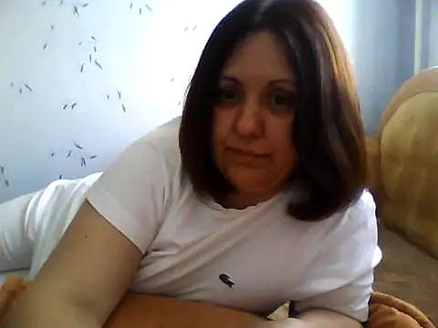 LockyCharm111 online show from June 1, 2026, 3:36 pm