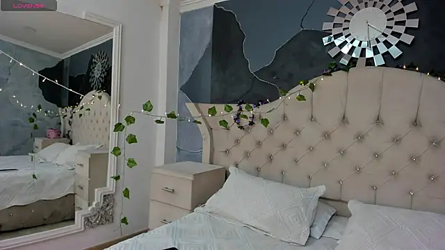 DulcePrince  online show from April 2, 2026, 1:20 pm