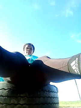 Snapshot of MrsTrina chatting on March 14, 2026, 5:46 am MrsTrina online show from March 14, 2026, 5:46 am