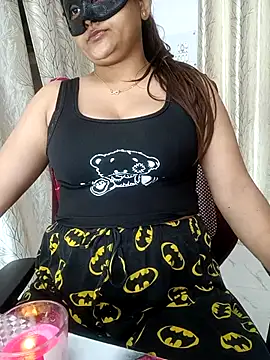 Snapshot of BOLD_Ayesha chatting on May 10, 2026, 8:58 pm BOLD Ayesha online show from May 10, 2026, 8:58 pm